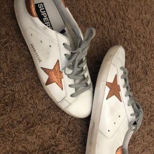Golden Goose Superstar Low Top Sneakers w/star
